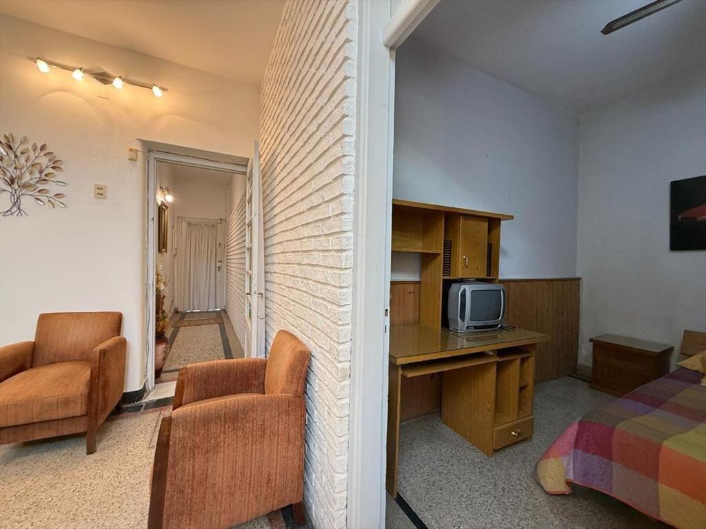 VENTA DE CASA EN EL CERRO DE 3 DORMITORIOS PATIO