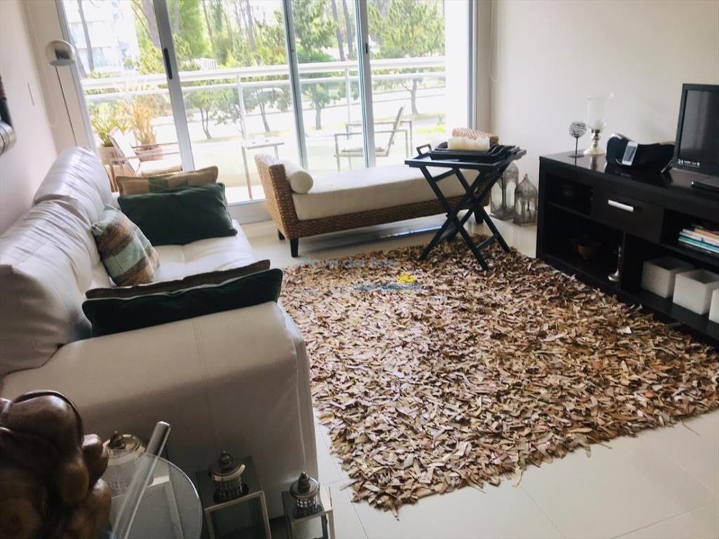 Apartamento en alquiler de 2 dormitorios en Punta