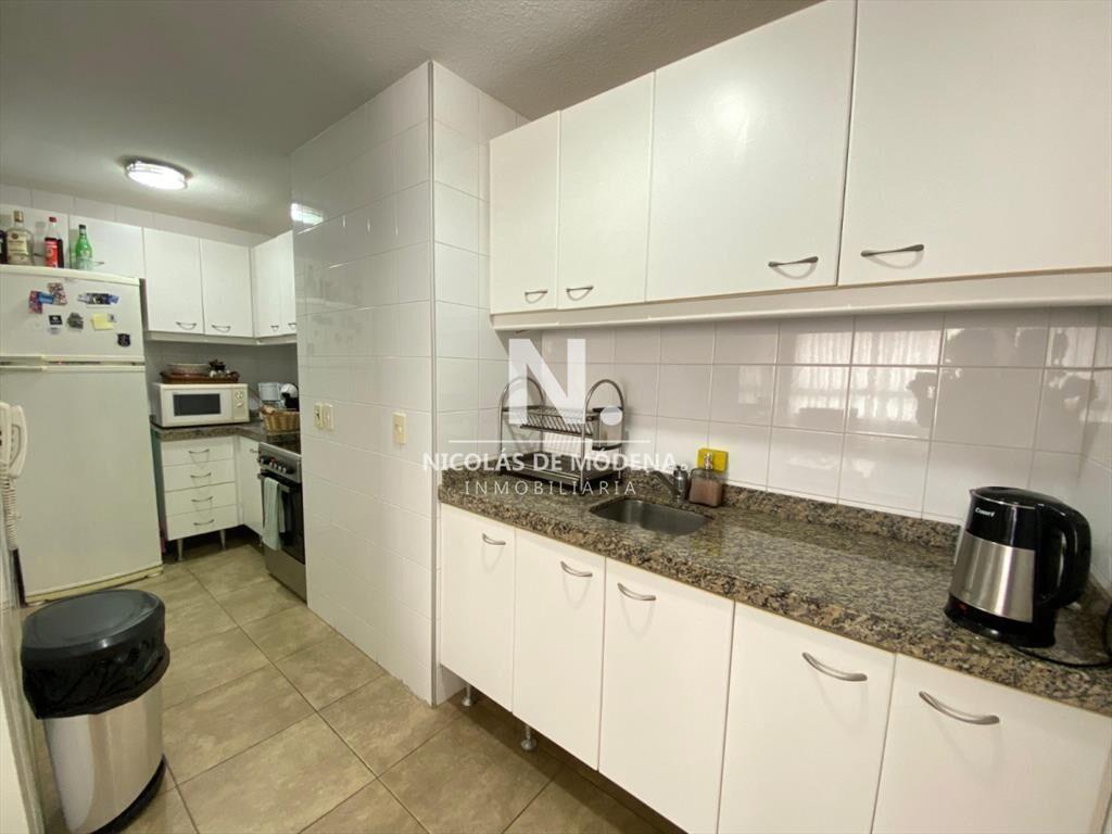 En venta departamento de 2 dormitorios en Punta