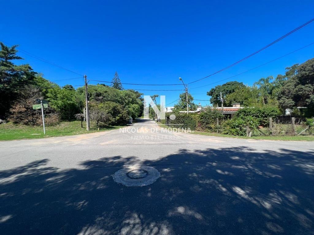 TERRENO EN PUNTA DEL ESTE