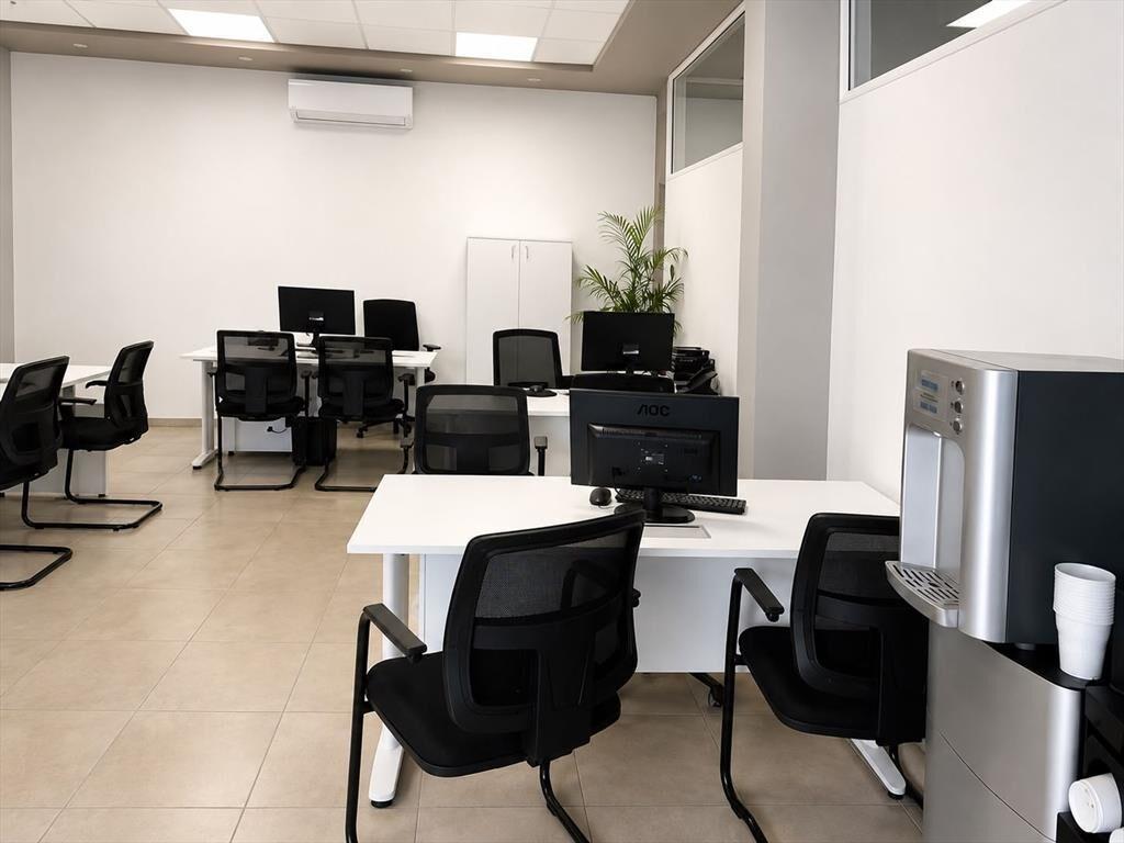 Venta Amplio Local comercial. 574 m2.