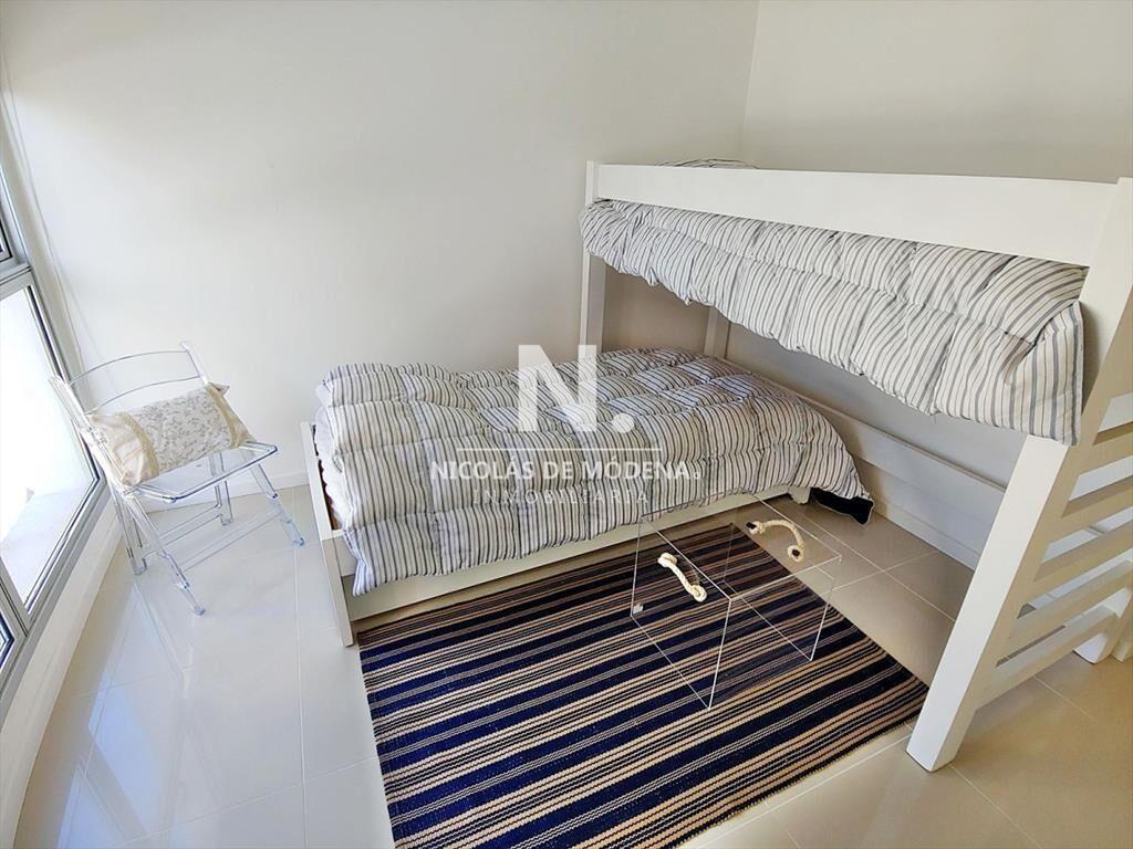 Apartamento en Punta del Este, Brava