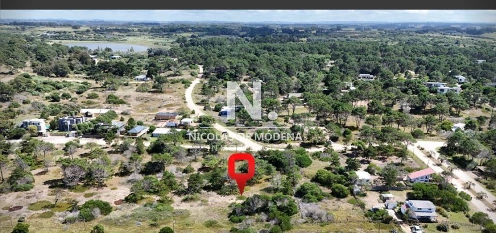 Terreno a metros del mar en Arenas de Jose de