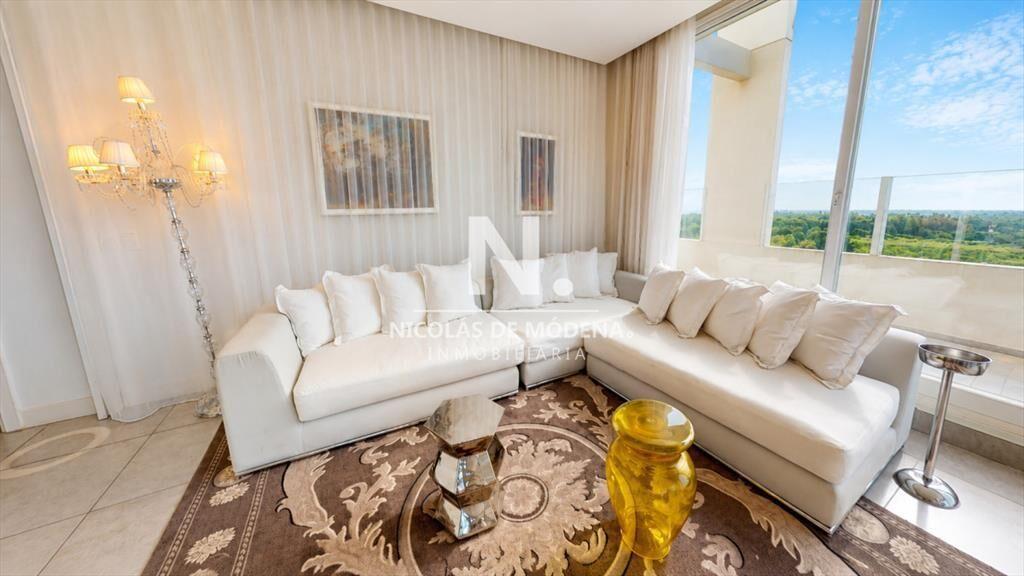 Penthouse de 3 dormitorios en venta en Torre Yoo