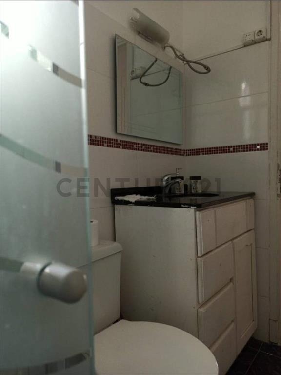 VENTA Apartamento 2 Dormitorios LA COMERCIAL,PRIMER PISO ...