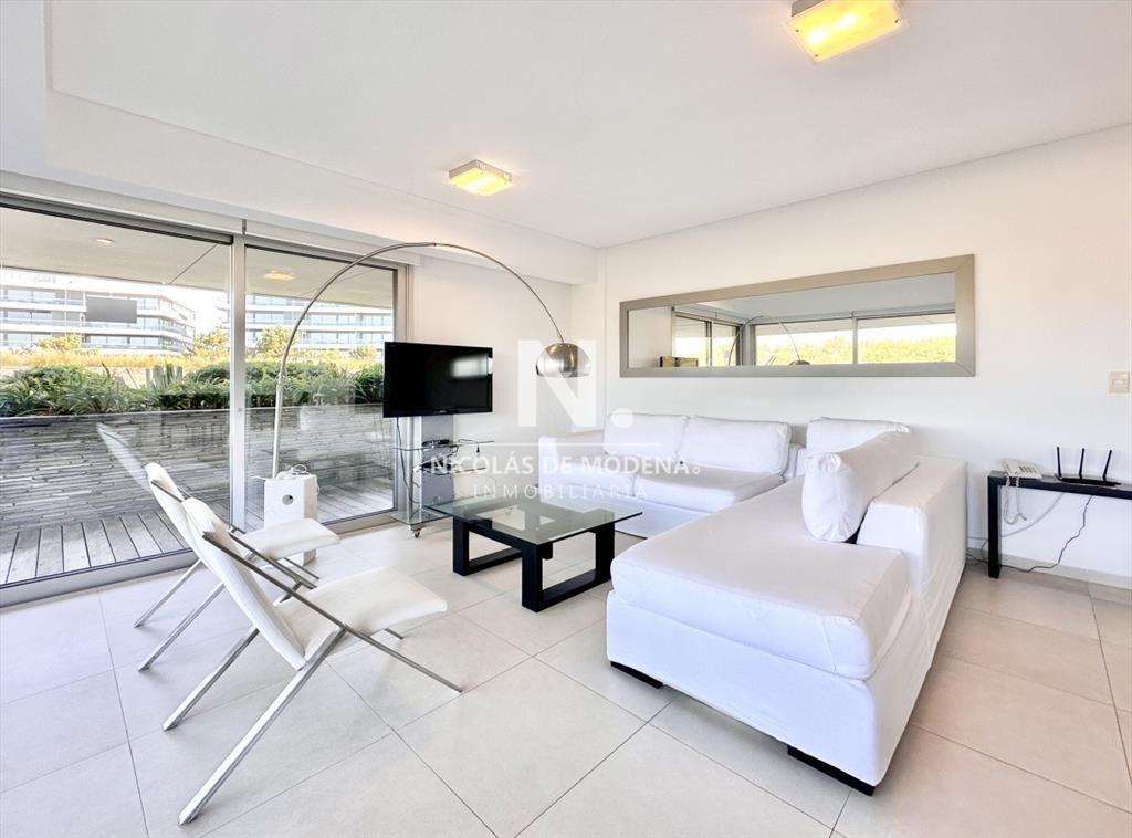 Apartamento de dos dormitorios con parillero en
