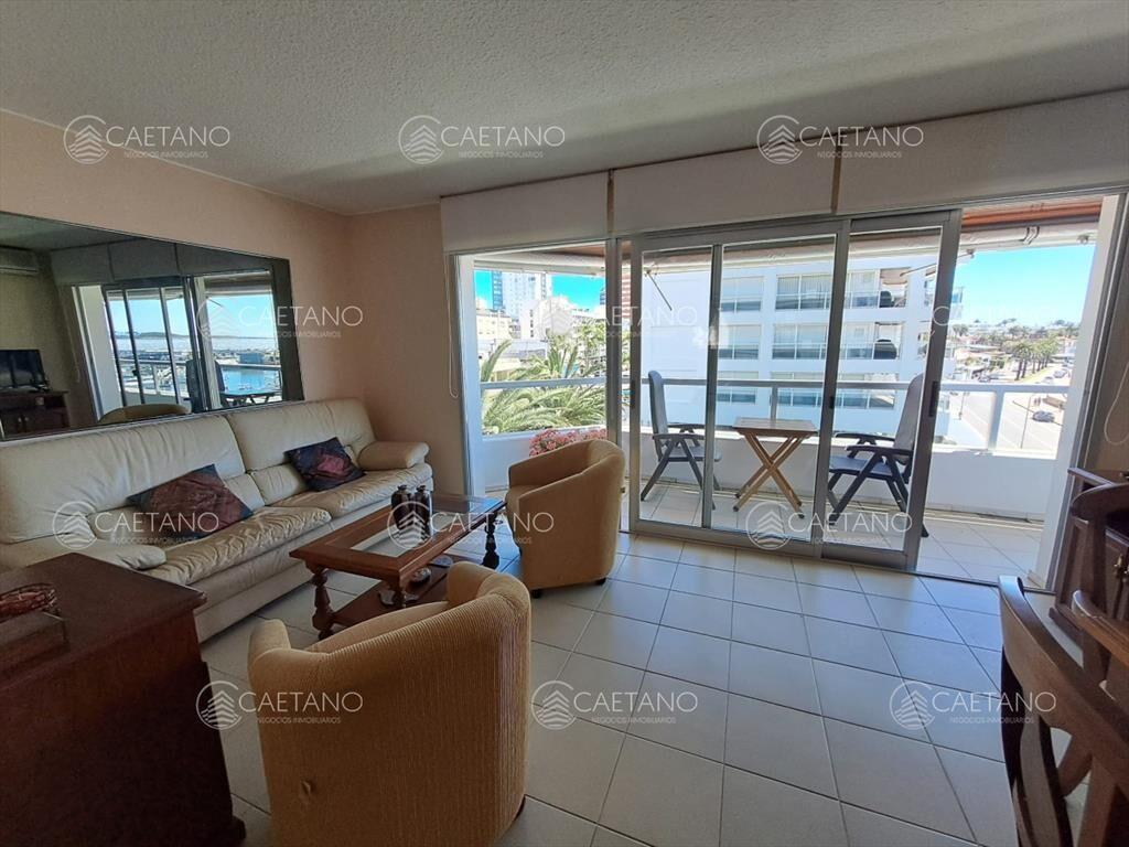 Apartamento en venta en el puerto, vista, 2 dormitorios