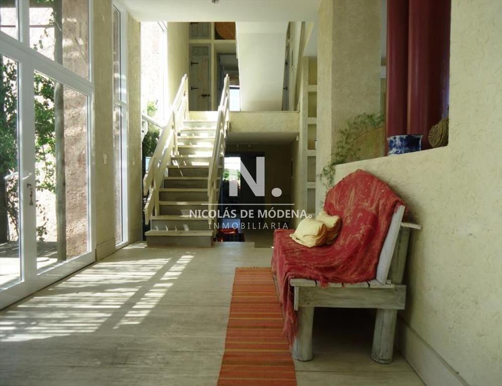 Excelente casa frente al Mar en la zona Montoya de 4 dormit