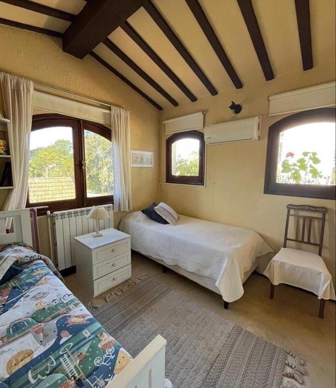 Casa en alquiler temporal, 3 dormitorios más dependencia, P