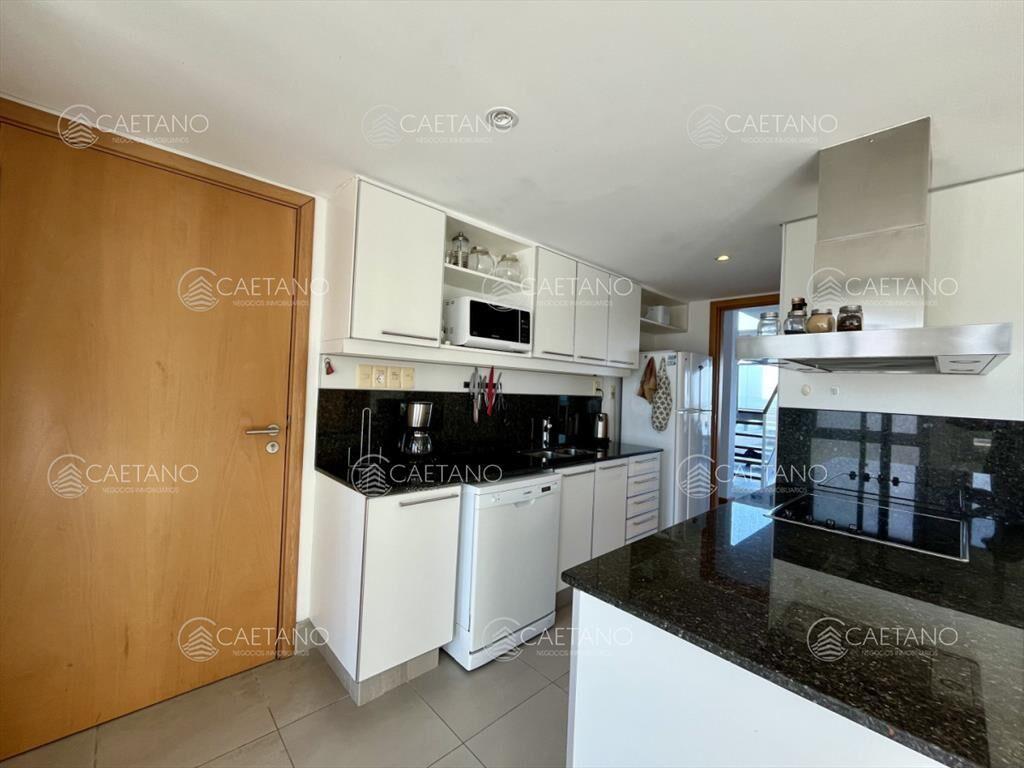 Venta apartamento 3 dormitorios. Península, del