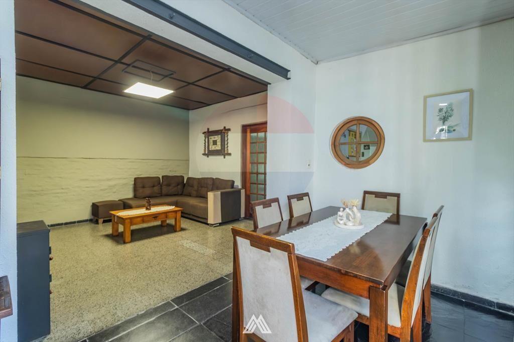 Casa en venta - Union - 2 dormitorios y garaje