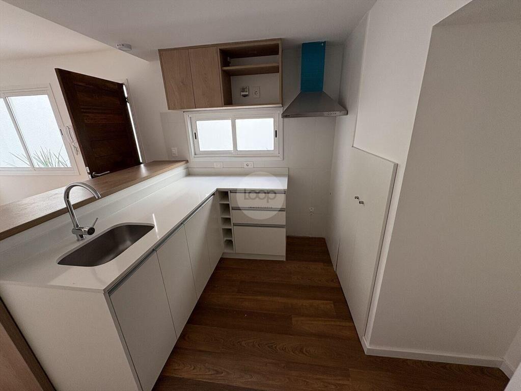 Apartamento 1 dorm CON RENTA terraza con parrillero propio,