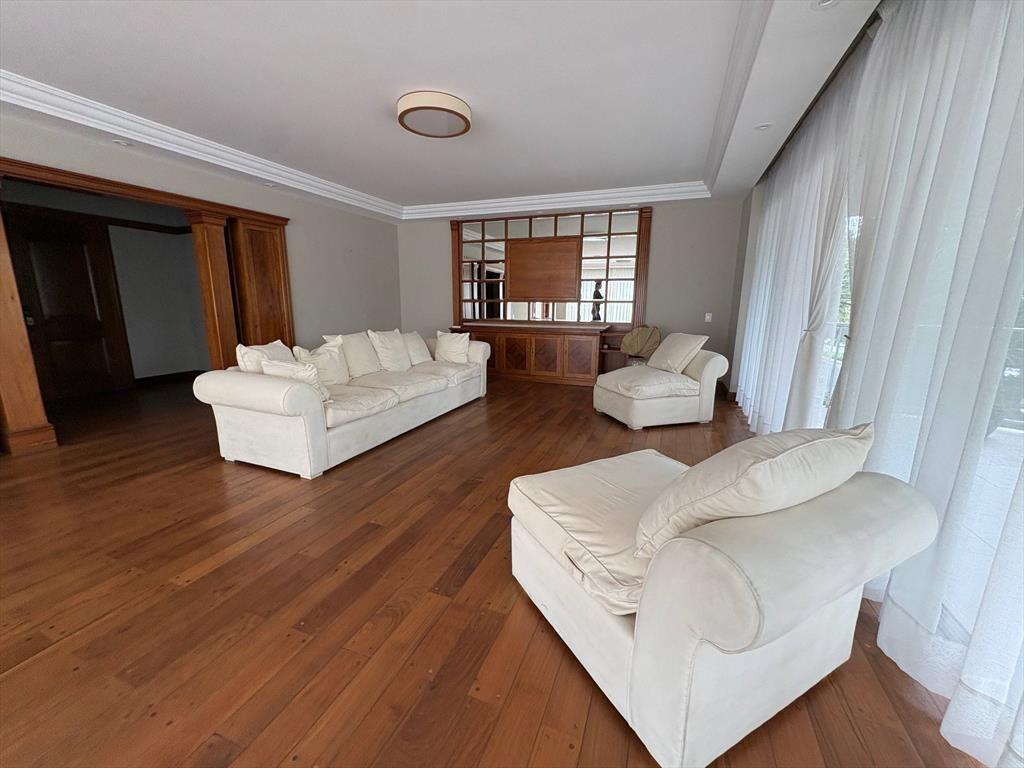 Venta de Apartamento con Tres Dormitorios Edificio Green Fie