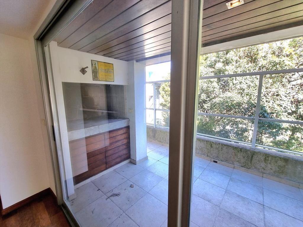 Apartamento Duplex 4 dormitorios  Puerto del Buceo