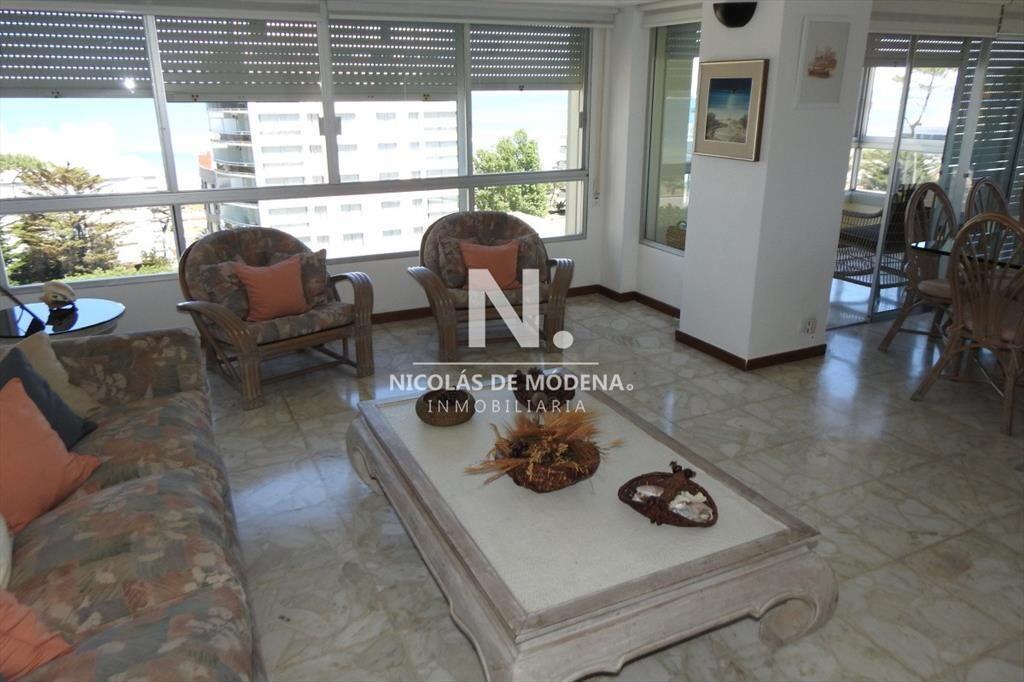 Departamento en Punta del Este,