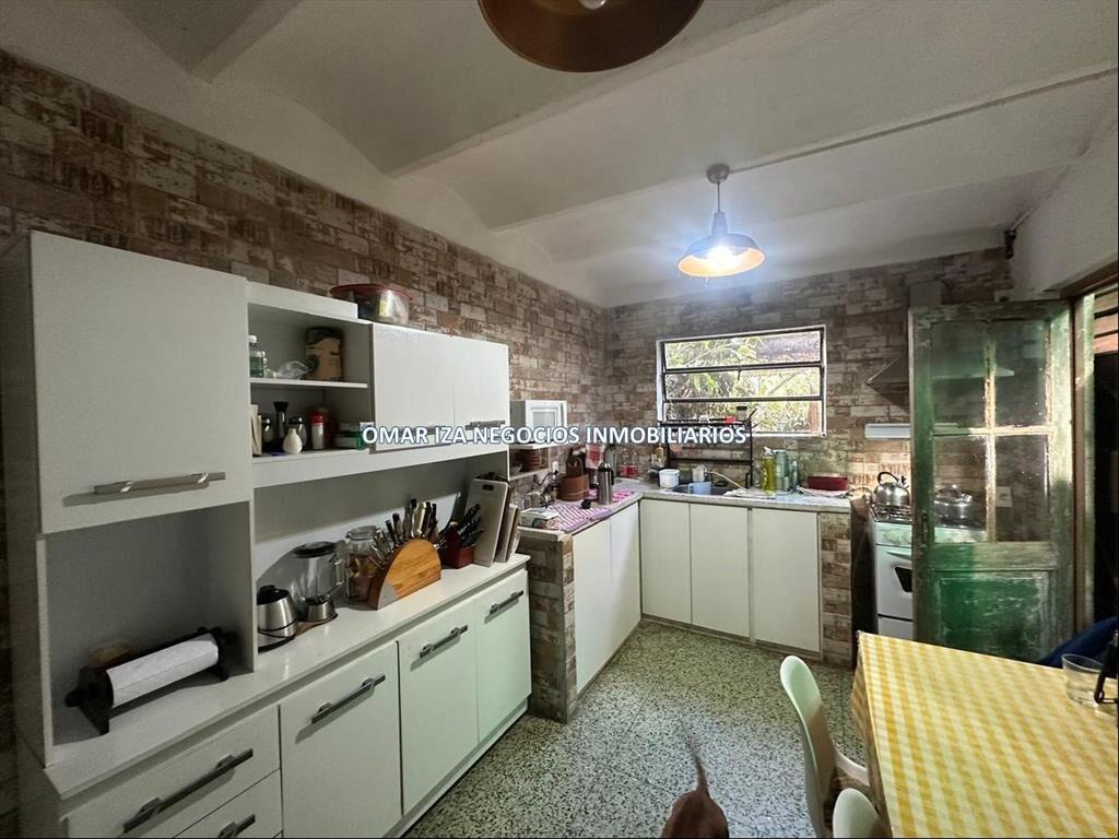 VENTA CASA 3 DORMITORIOS, GARAJE, BARBACOA, PATIO, RECICLAR