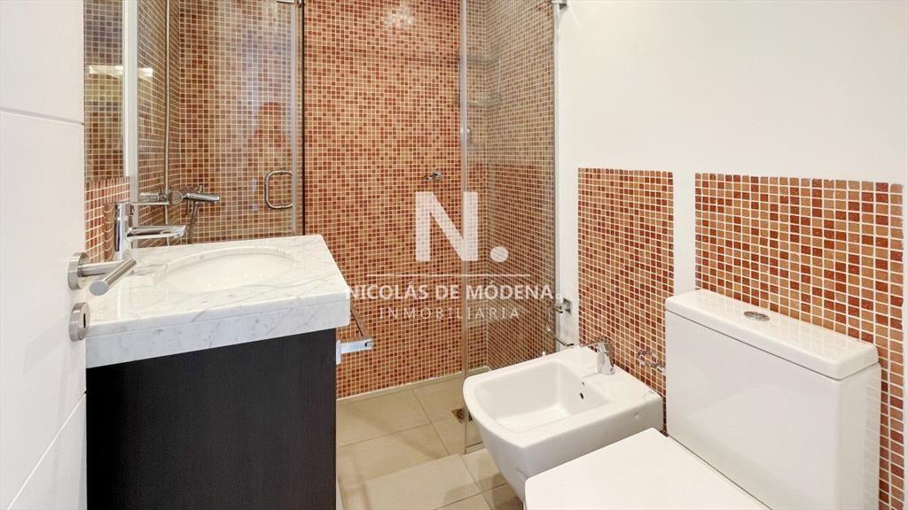 Vende apartamento de 2 dormitorios en Playa Punta