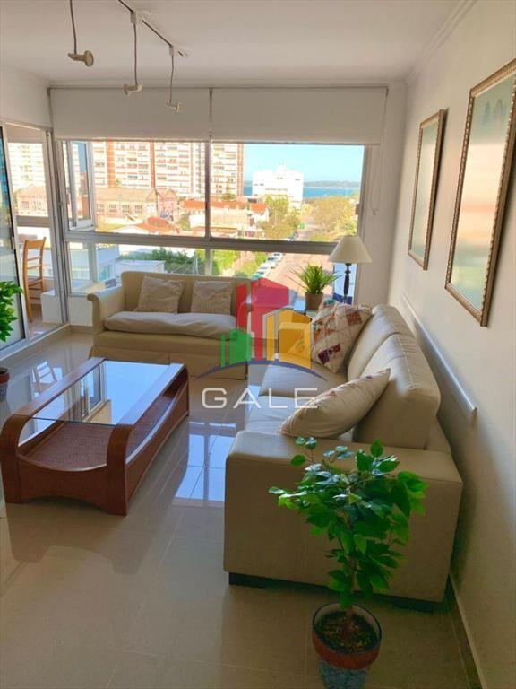 Torre Triangular 401