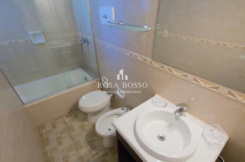 Apartamento en Venta 3 Dormitorios Playa Mansa