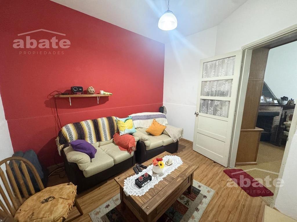 Casa en  venta 3 dormitorios próximo Nuevo Centro