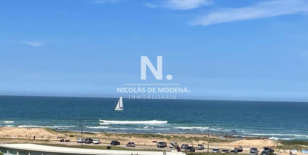 oportunidad en playa brava !!! apartamento con