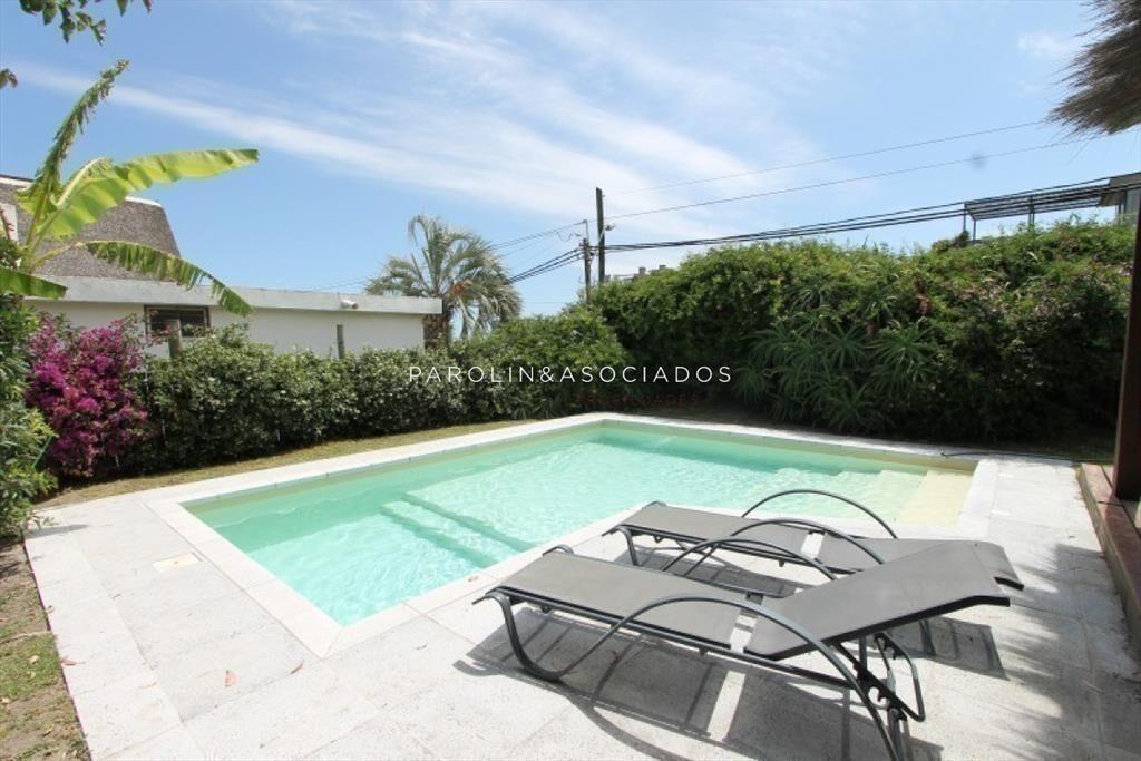 Casa en venta de 3 dormitorios en Manantiales,