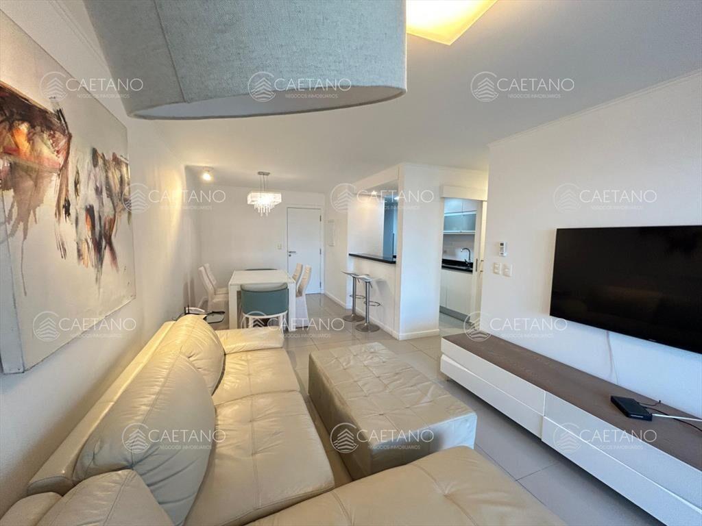 Alquiler apartamento dos dormitorios punta del