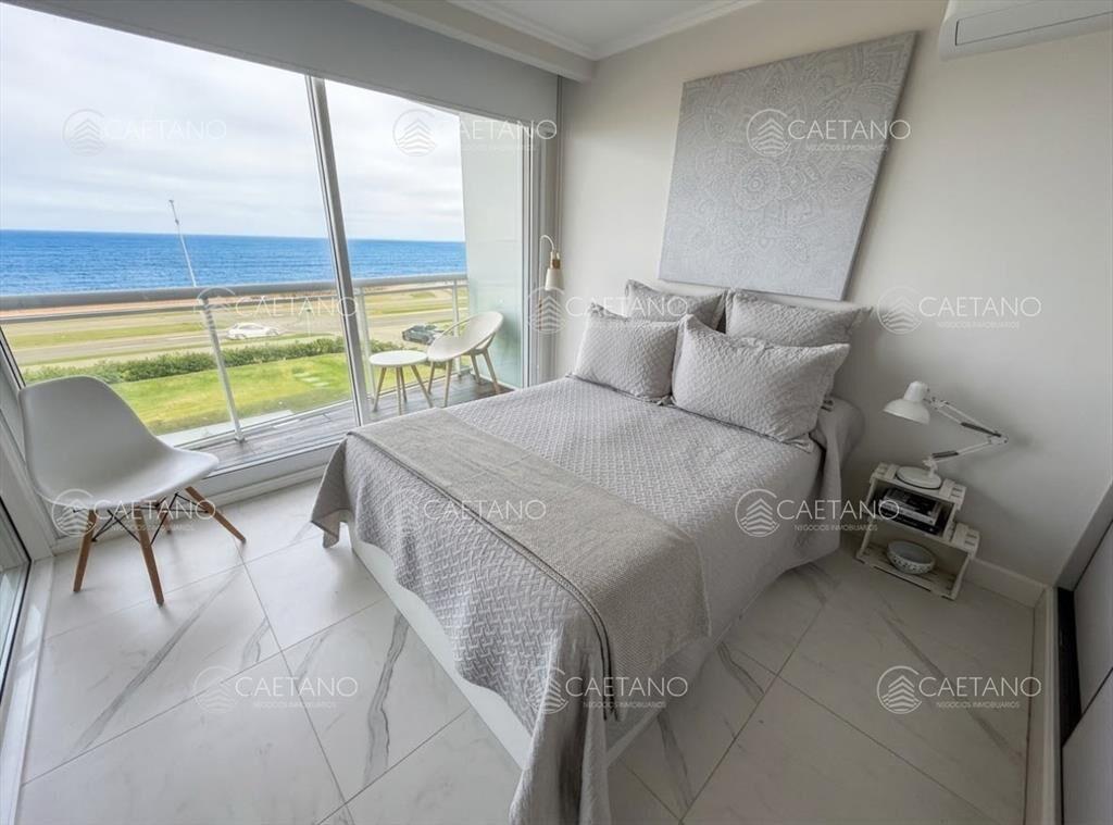 Apartamento frente al mar en la Mansa