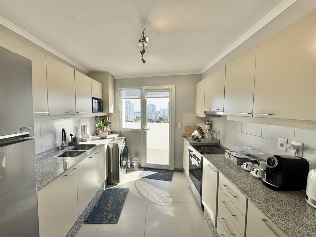 PENT-HOUSE DE 3 DORMITORIOS EN VENTA - AIDY GRILL