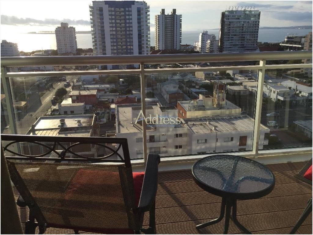 Apartamento en Brava, 1 dormitorios *