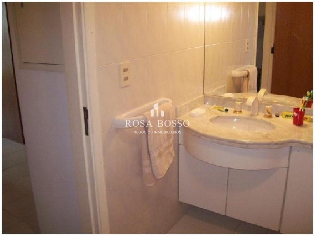 Apartamento en Brava, 1 dormitorios *