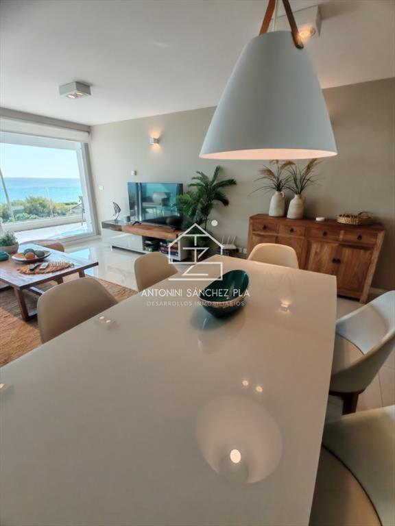 Venta apartamento tres dormitorios Punta del este