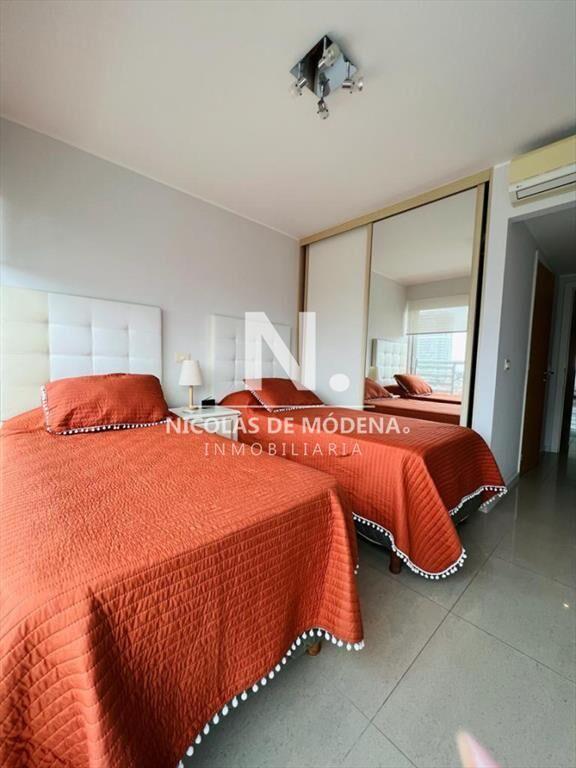 Vende impecable apartamento de 3 dormitorios, con