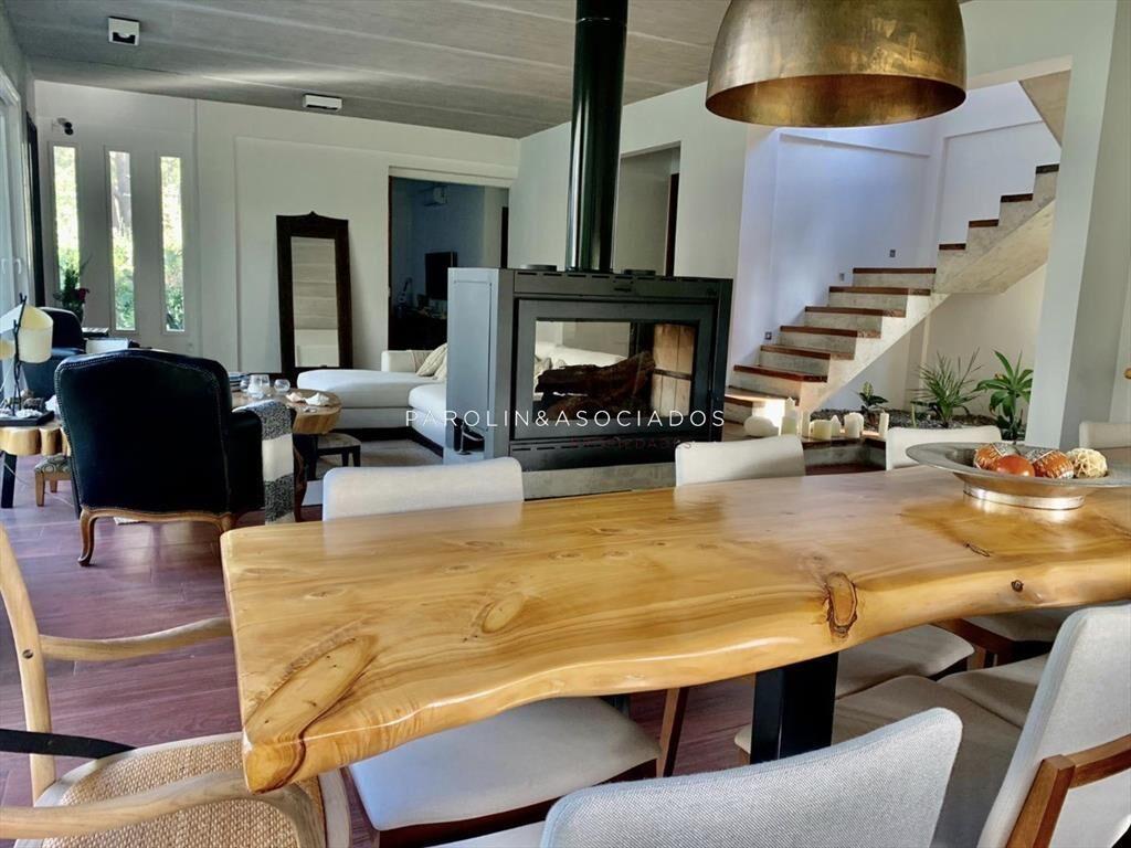 Casa en venta de 5 dormitorios y 5 baños en Montoya, Punta