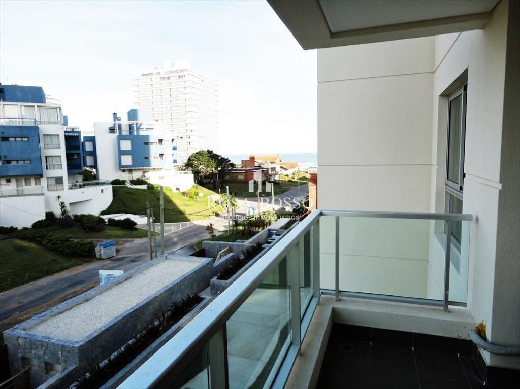 Apartamento en Brava, 1 dormitorios *