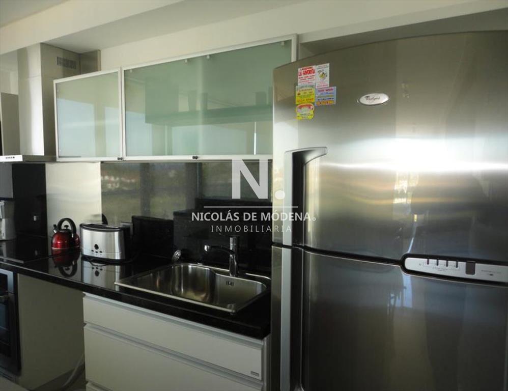Apartamento en Rincon del Indio a pasos de la Playa Brava e