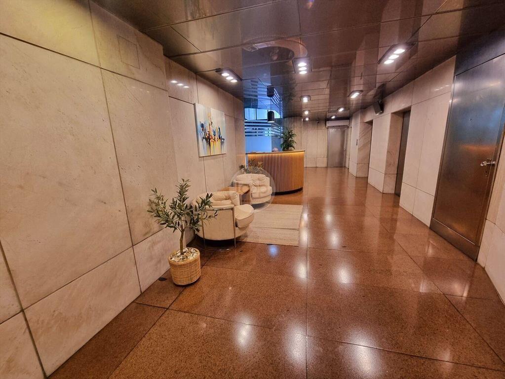 OPORTUNIDAD. Venta Oficina con renta Centro