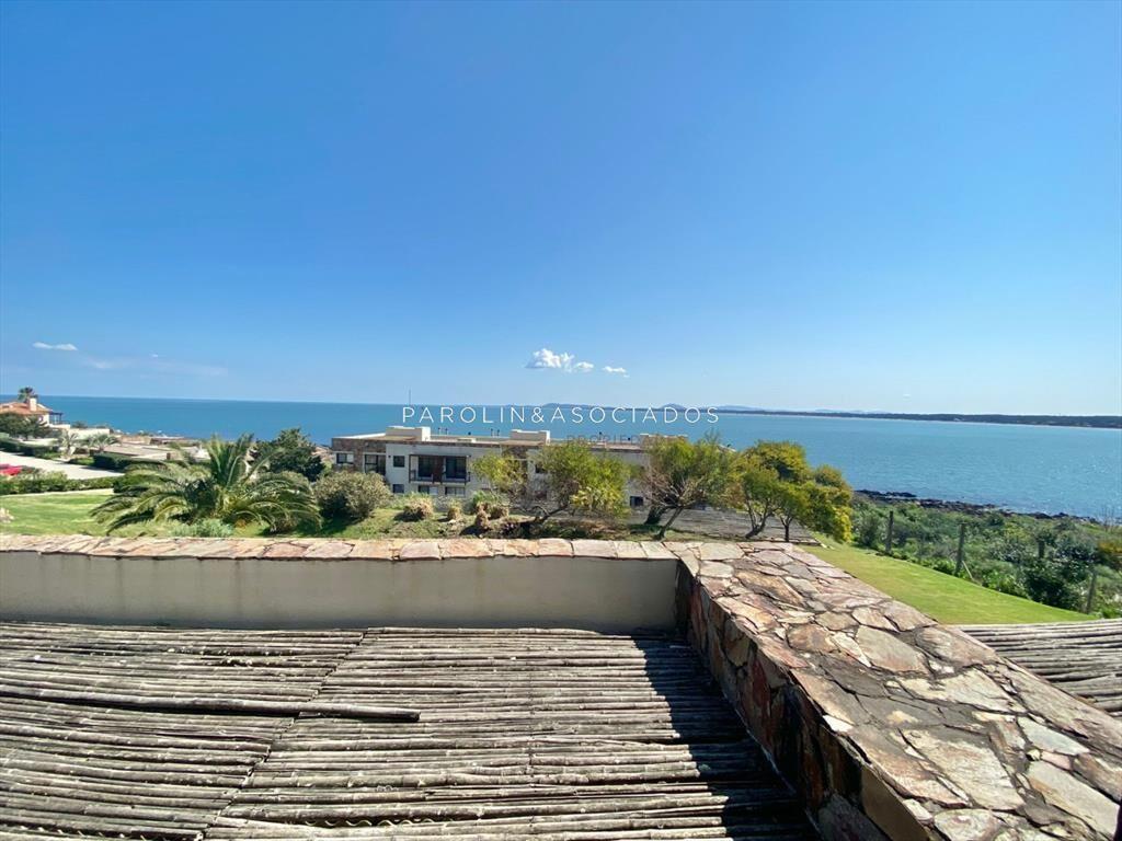 Apartamento en venta de 3 dormitorios en Punta
