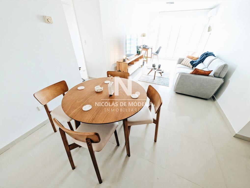 Hermoso apartamento 2 dormitorios por roosevelt
