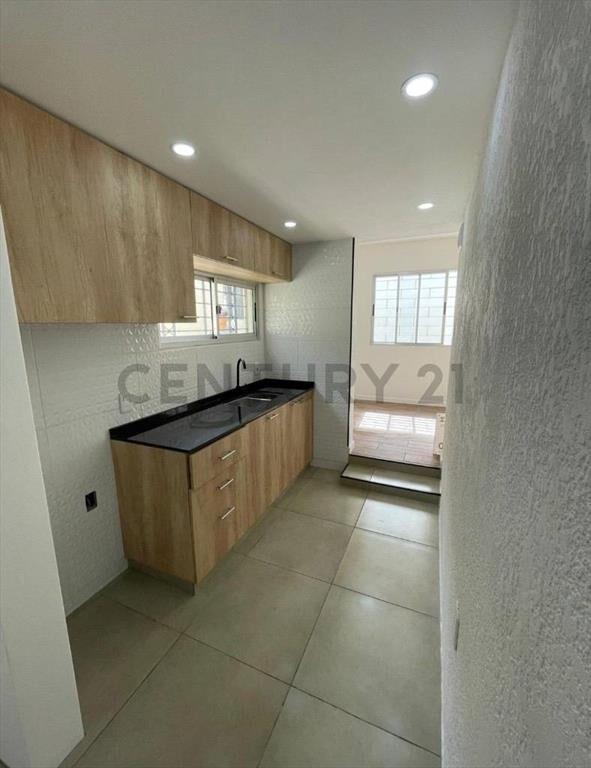 Malvin sur APTA PARA BANCO, garage. Terraza
