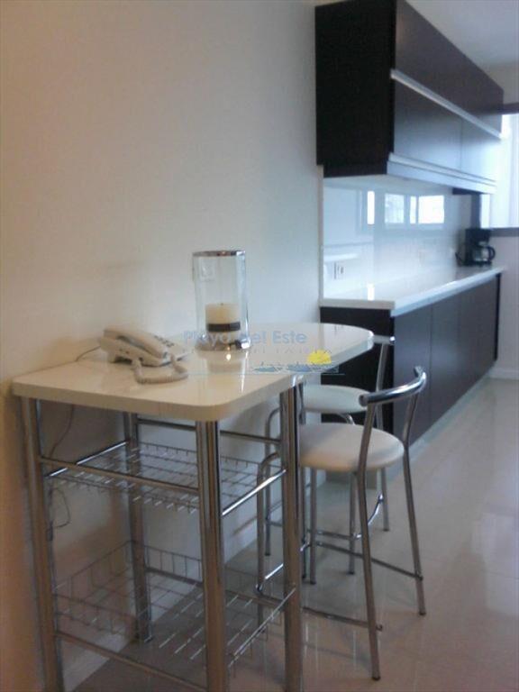 Apartamento en Venta de 3 dormitorios en Punta ,