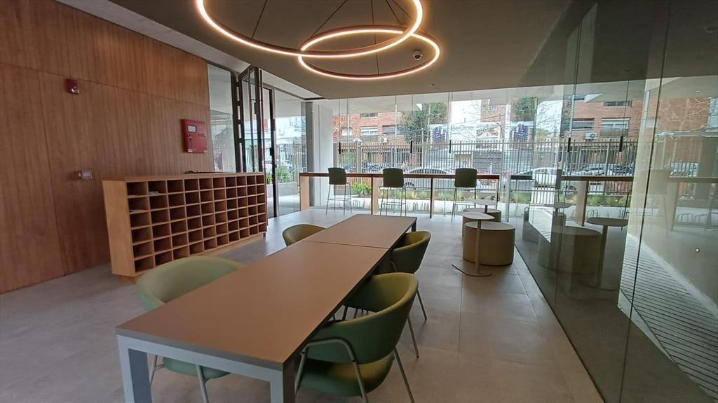 Estrene hermoso monoambiente a pasos de Hospitales/UCU y...