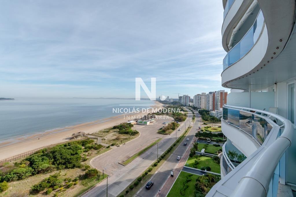 Millenium Tower Punta del Este