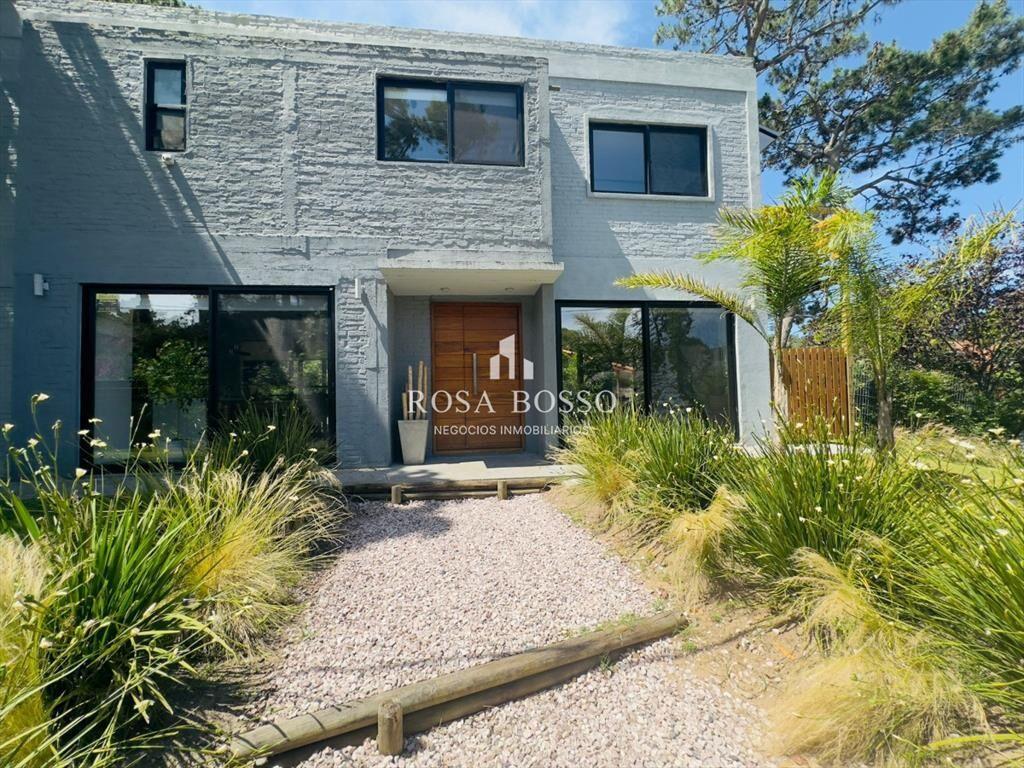 Alquiler de casa de 3 dormitorios con piscina en