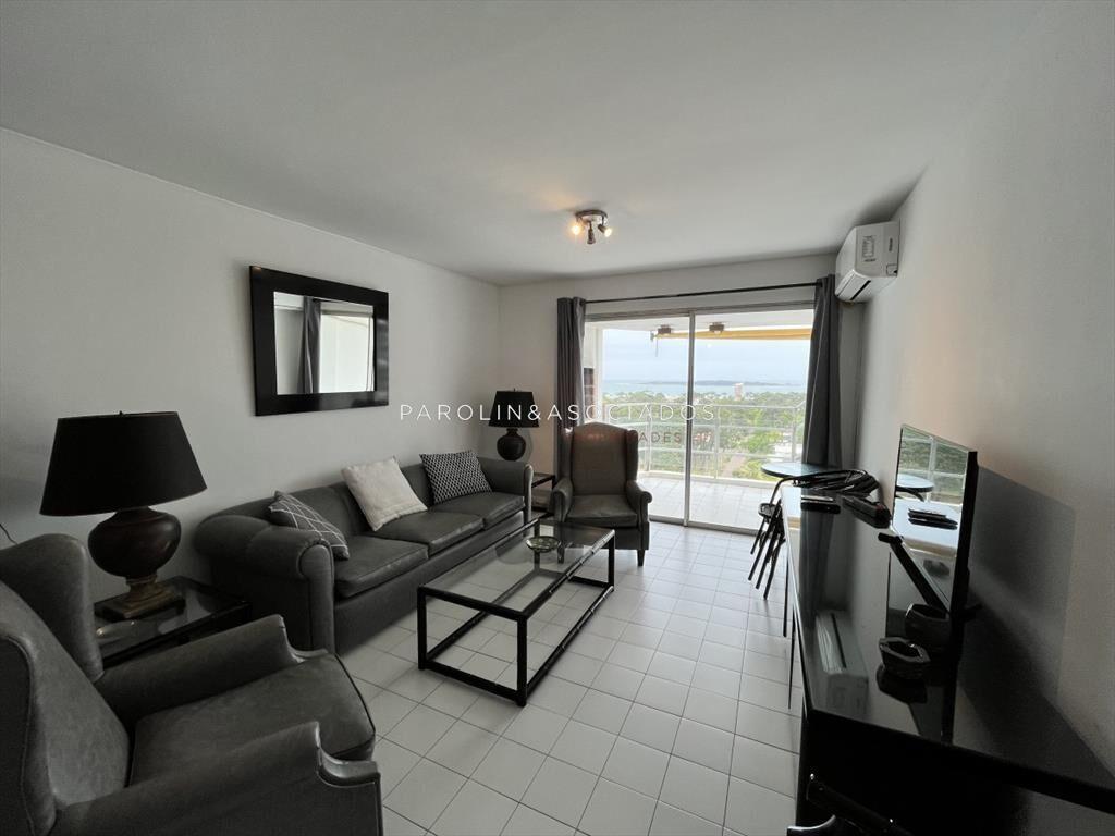 Apartamento en venta de 3 dormitorios en Roosevelt, Punta d