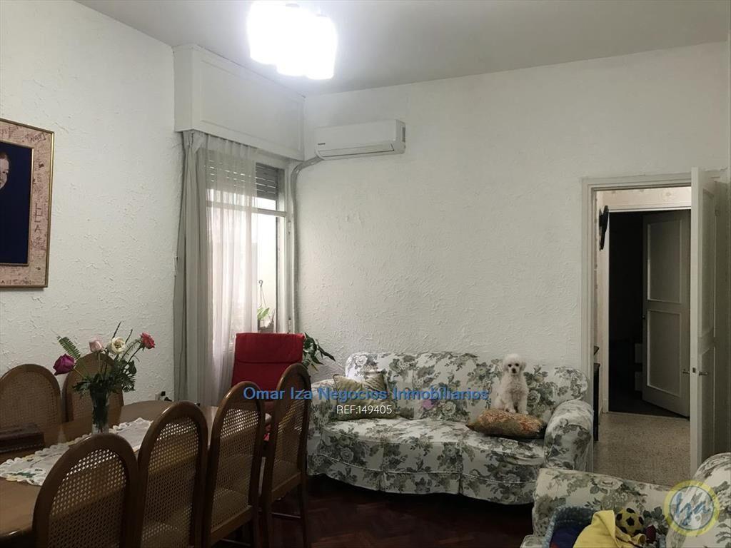 IZA. Venta apartamento tres cruces xxx cordon