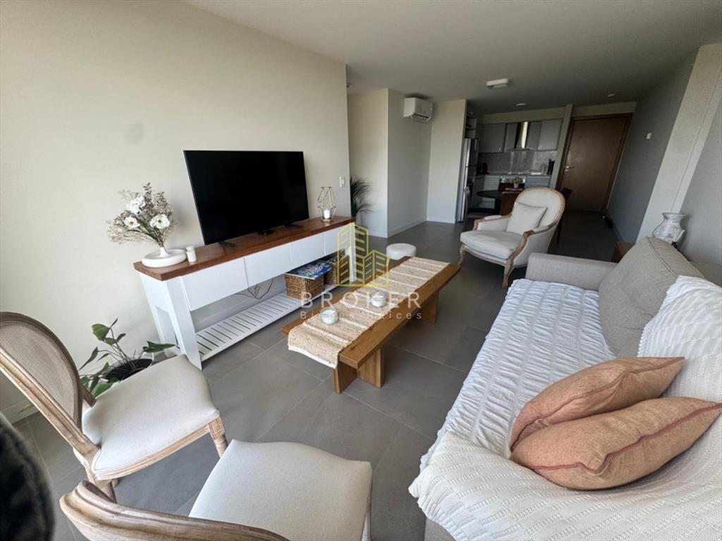 Venta apartamento 2 dormitorios Torre Greenlife Piso Alto