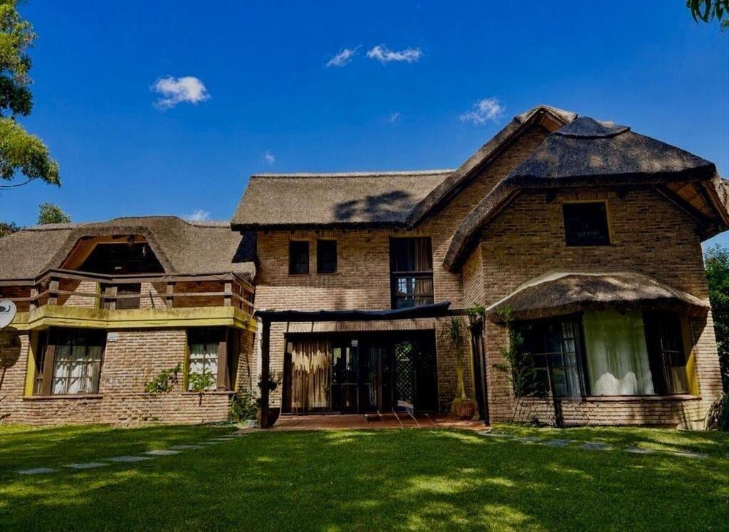 Venta Casa 3 Dormitorios Terreno 3160m2 Bella Vista Maldona