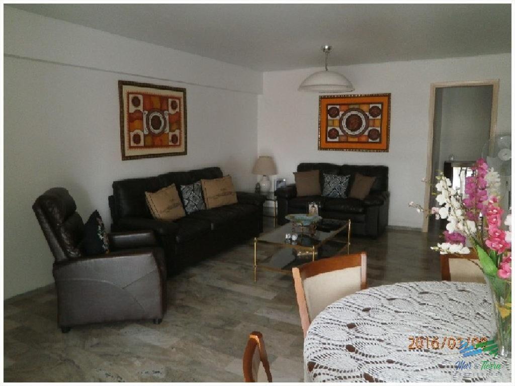 En venta.. Península.. piso intermedio.. planta