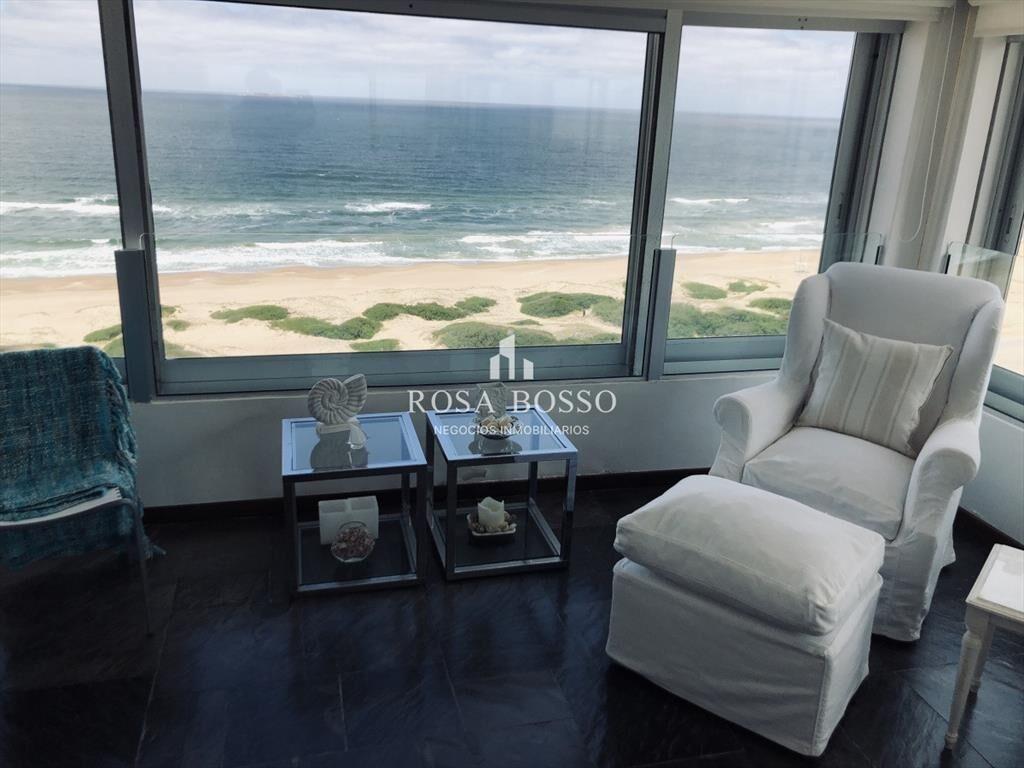 Apartamento en muy buena ubicacion en la Brava, 3